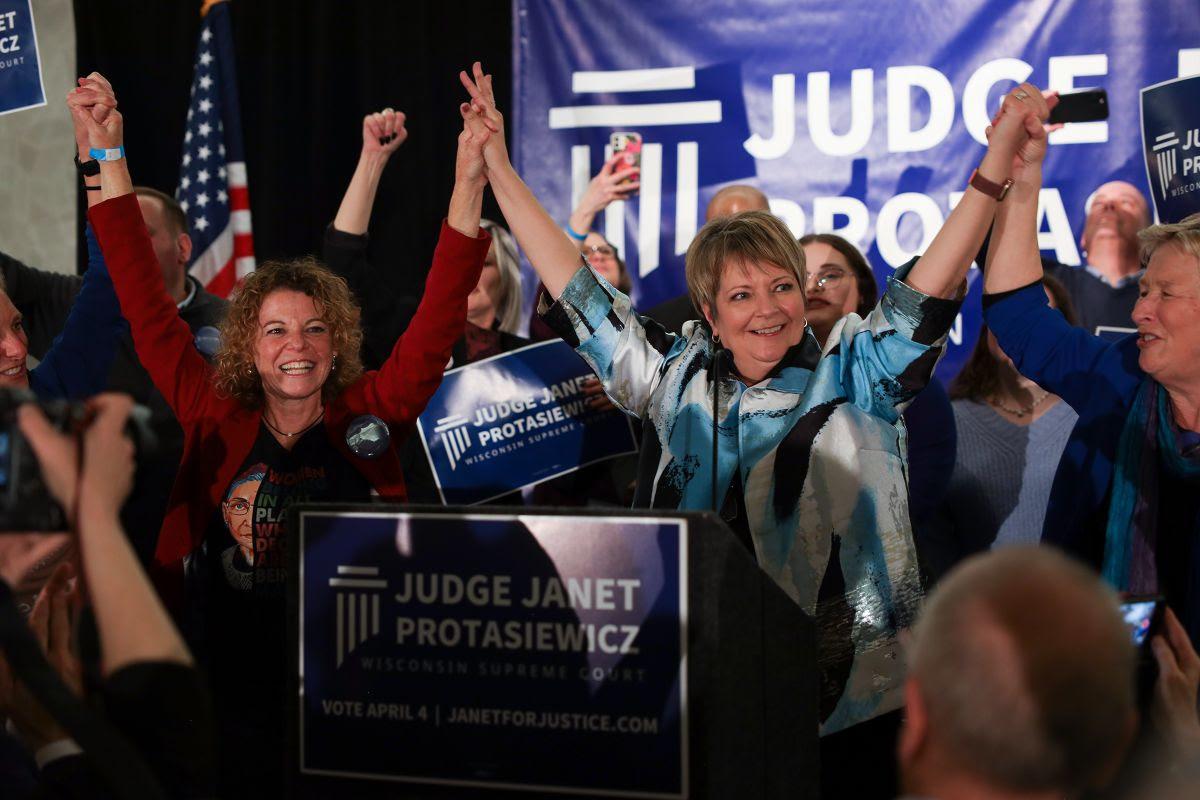 Wisconsin Supreme Court emails detail chaotic first week of liberal control