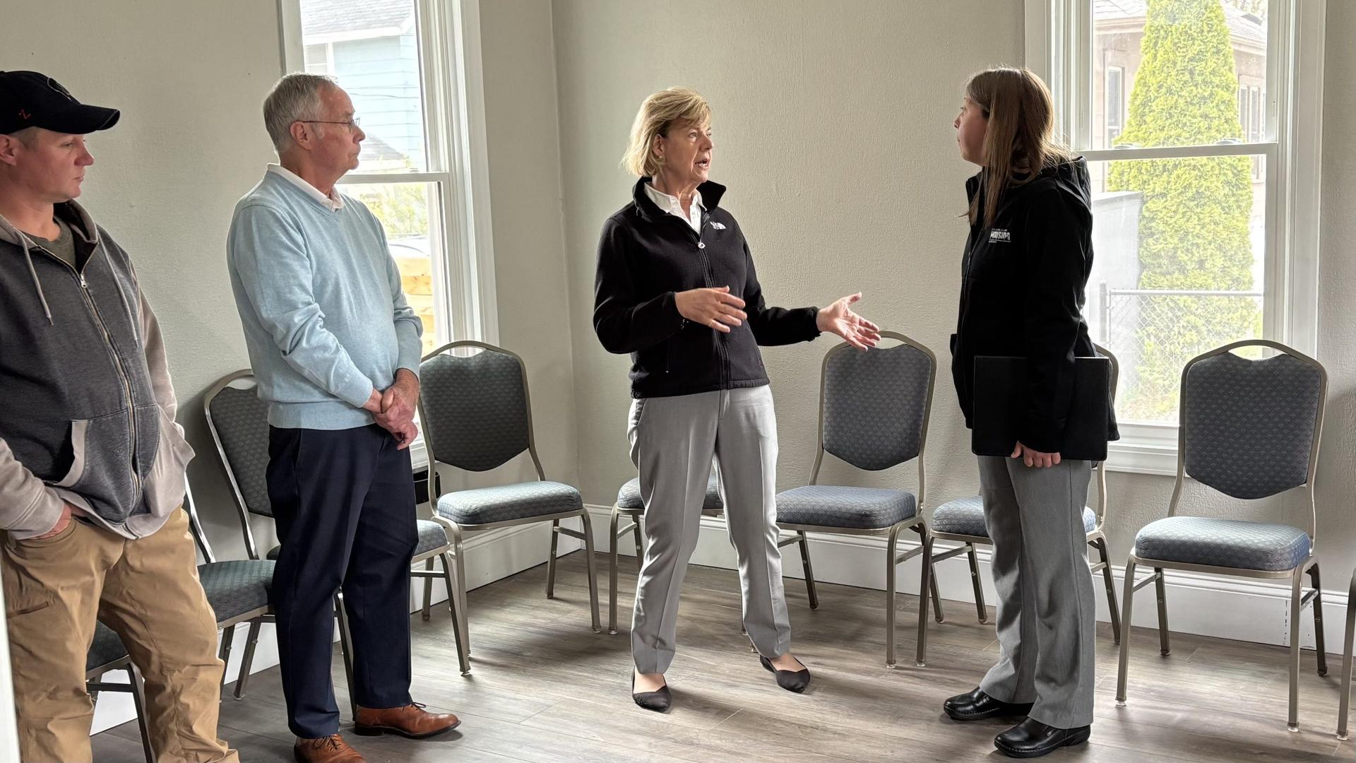 Eau Claire Housing Authority Hosts Senator Tammy Baldwin Visit